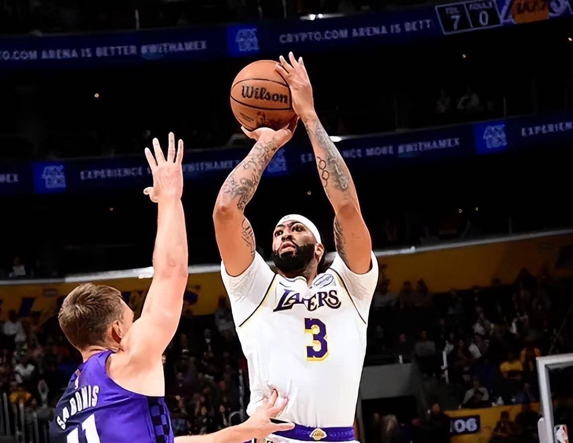 逆转之夜！湖人最后时刻连续得分取胜，专业作品也是.开云体育官网入口