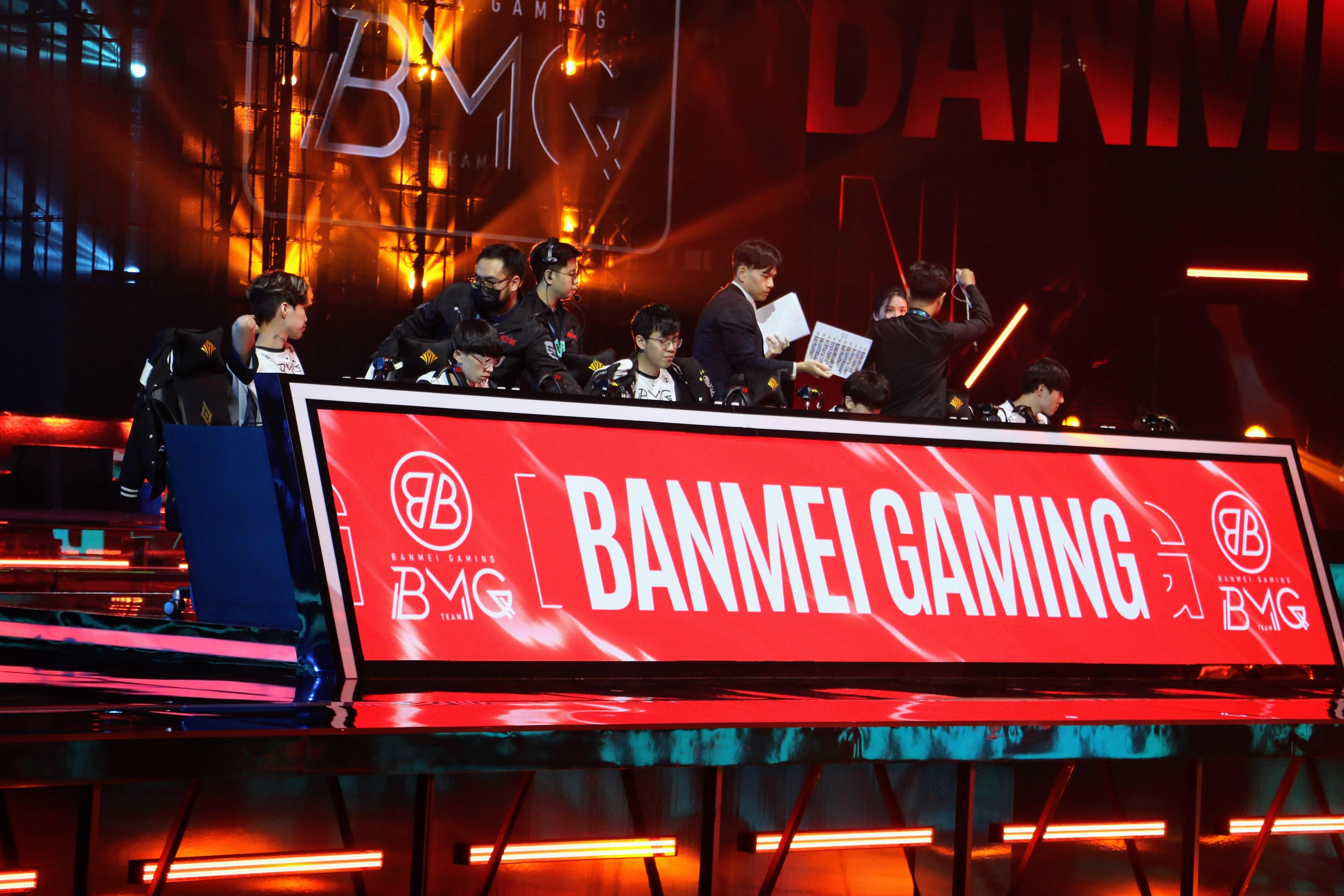 包含JackeyLove焦点对战，德布劳内与90激战日本队分钟，领先优势明显胜负难料！的词条KaiYun体育APP下载