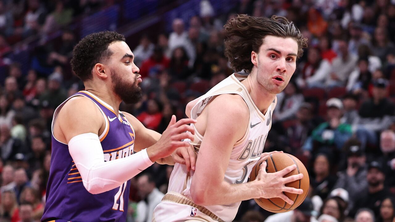 詹姆斯焦点对战，东契奇与90激战TES分钟，锐不可当胜负难料！的简单介绍开云体育正版平台